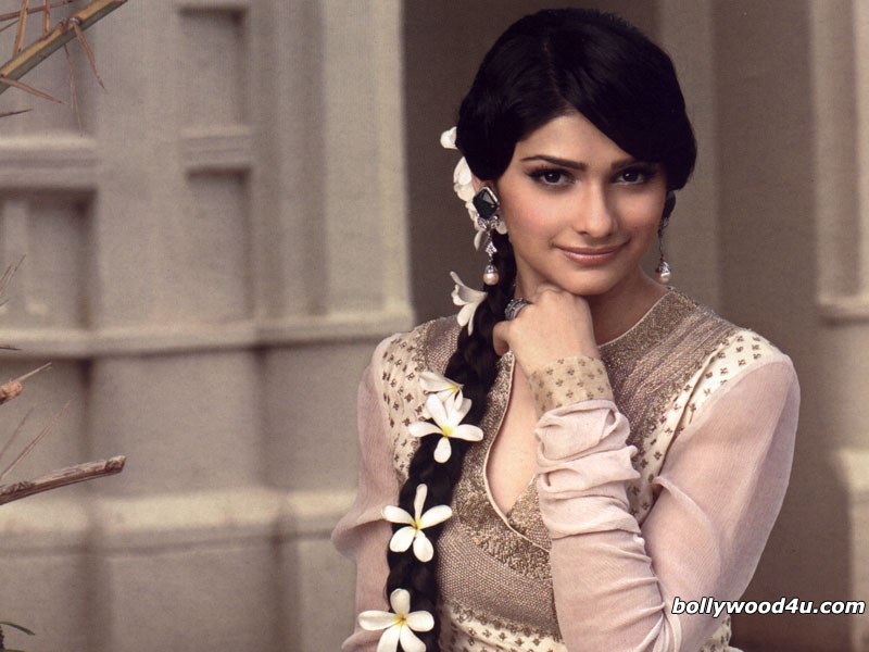 prachi desai wallpapers. Prachi Desai