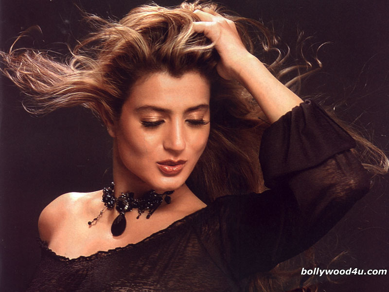 Amisha Patel - amisha_patel_075.jpg