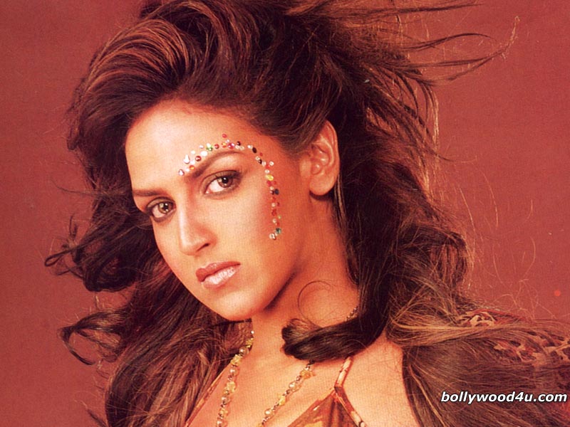 Esha Deol - esha_deol_028.jpg