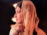 Sonali Bendre - sonali_bendre_012.jpg