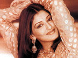 Sonali Bendre - sonali_bendre_023.jpg